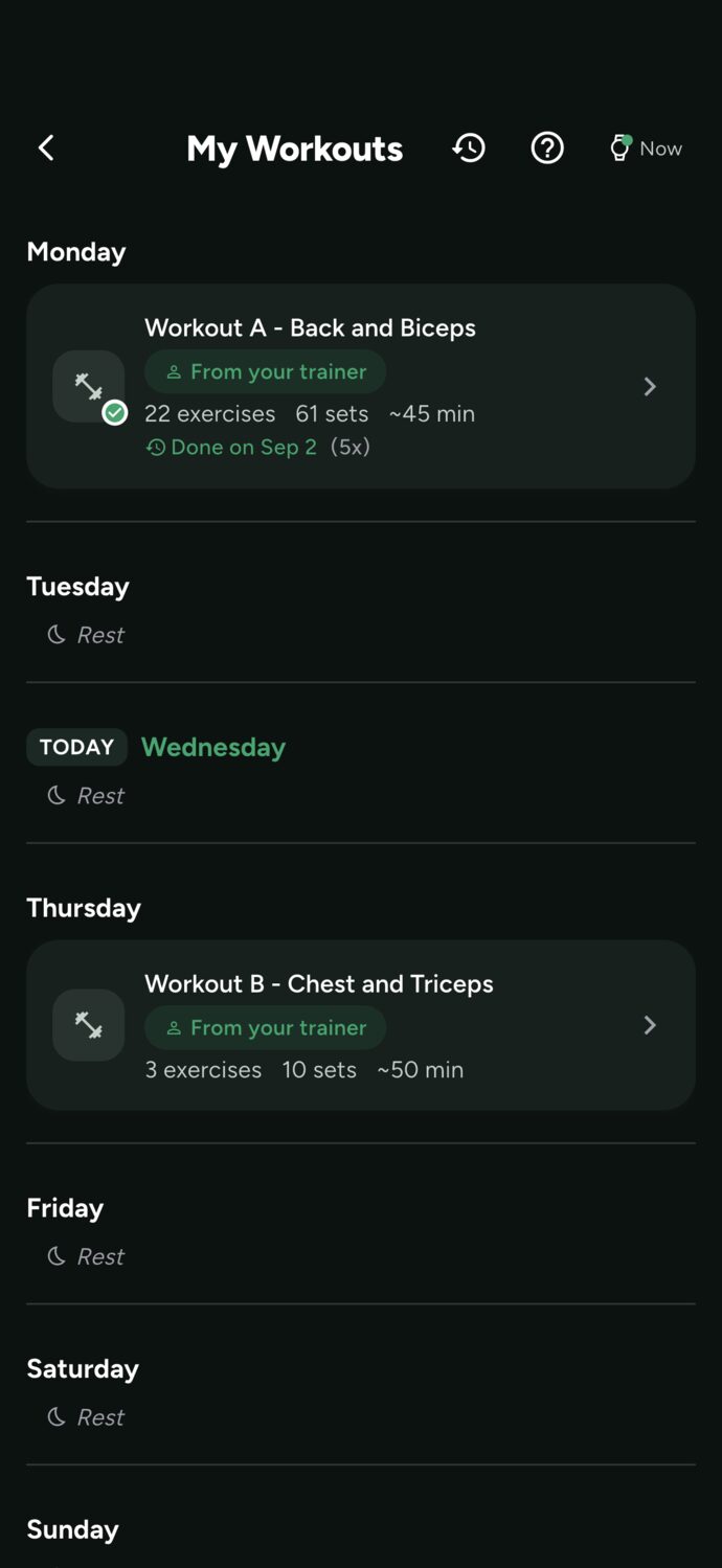 Student's My Workouts screen: the week with today's workout highlighted, each showing the number of exercises, sets, and duration