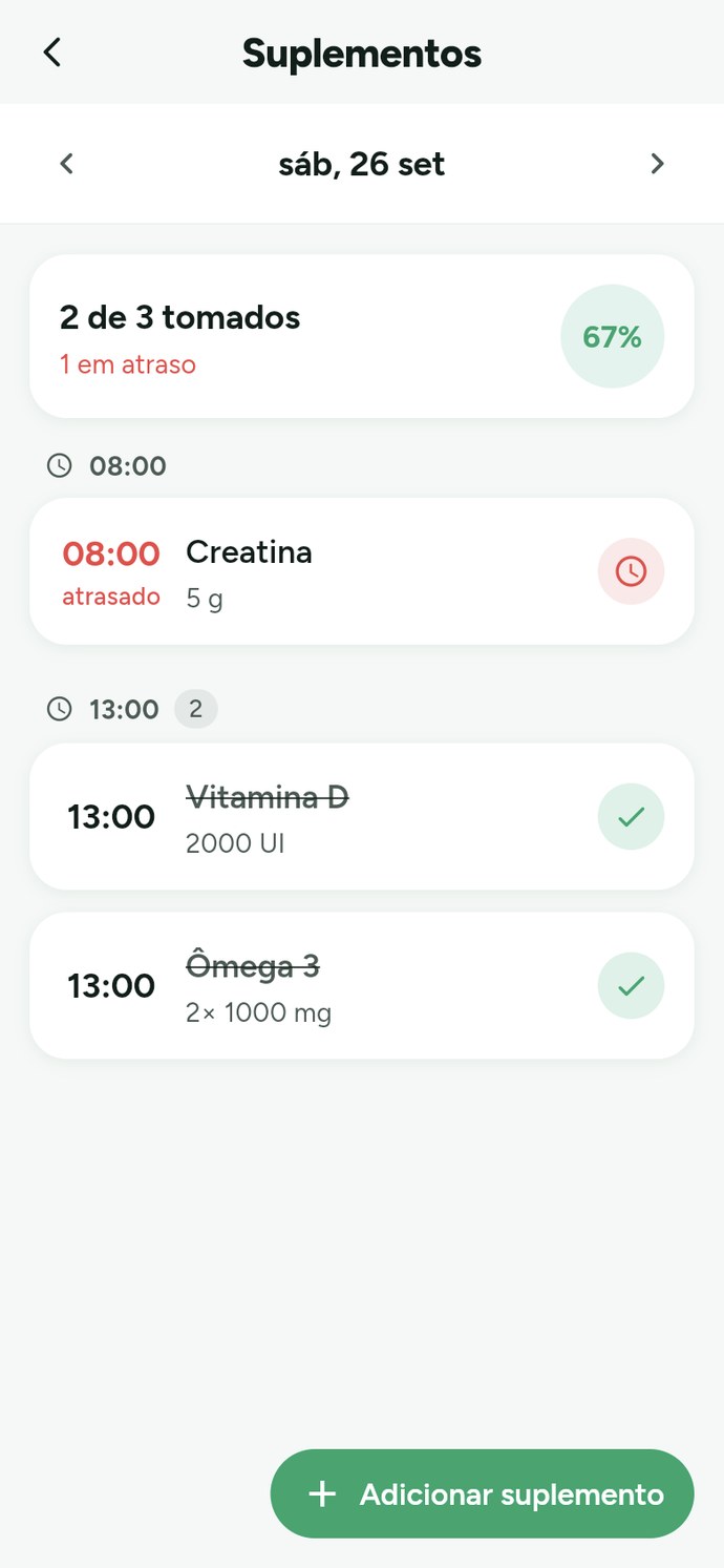 Tela de suplementos do aluno vista pelo personal no Trainer Connect: sábado, 2 de 3 tomados, creatina em atraso, vitamina D e ômega 3 tomados, botão Adicionar suplemento
